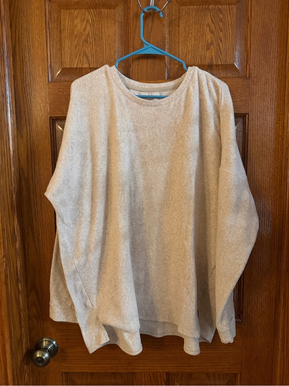Cuddl Duds Beige Fleece Crew Neck Pullover Long Sleeve XL woman’s